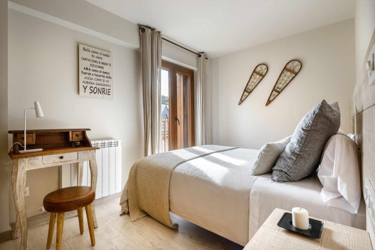 Montelia Atico El Ciervo De Panticosa Appartement Buitenkant foto